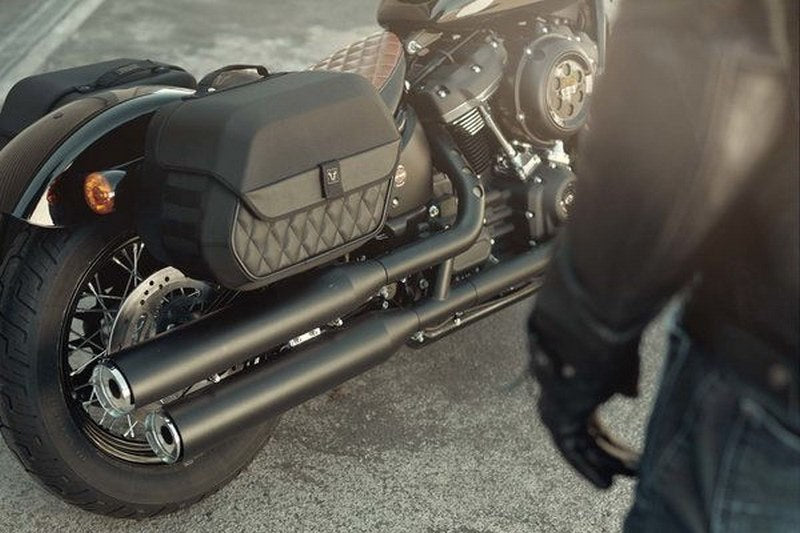 SW-MOTECH Legend Gear side bag system LH Harley-Davidson Softail Fat Bob (17-). | BC.HTA.18.682.20300