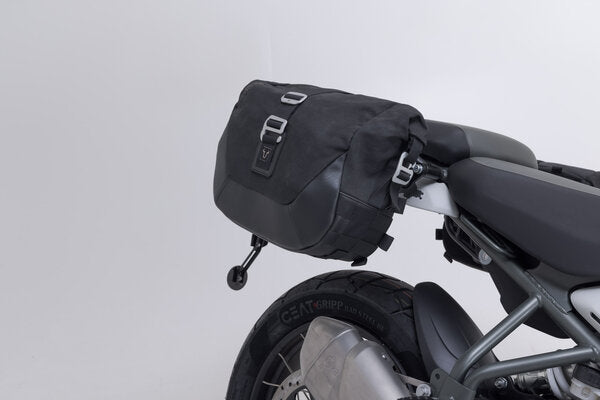 SW MOTECH Legend Gear side bag system LC Black Edition. Royal Enfield Himalayan (23-). | BC.HTA.41.620.20100