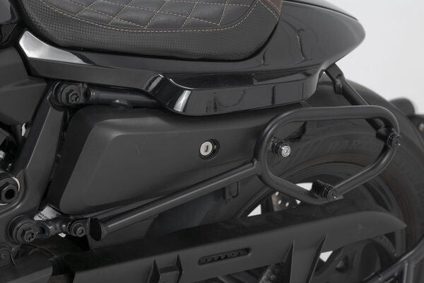 SW Motech SysBag WP M system. Harley-Davidson Sportster S (21-). | BC.SYS.18.019.31000/B