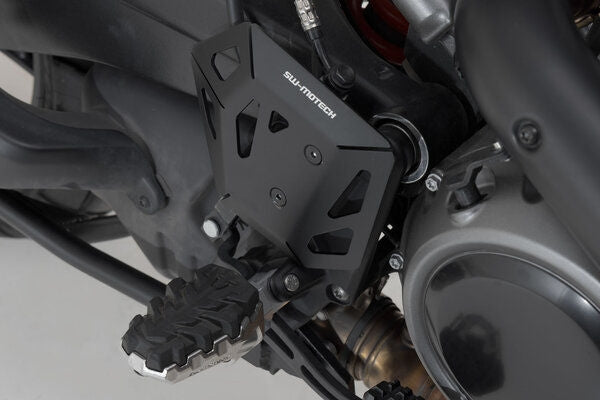 SW Motech Brake cylinder guard | BPS.18.911.10000/B