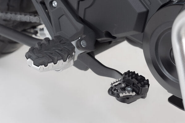 SW Motech Brake pedal extension. Black. Triumph Tiger 900 Rally/Pro, Voge 650 DSX. | FBE.11.962.10001/B