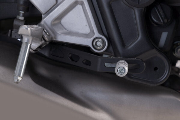 SW Motech Brake pedal. Honda CB650R (18-). | FBL.01.529.10000