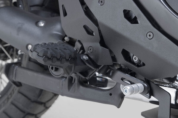 SW MOTECH EVO footrest kit. Black. Honda / Suzuki / KTM models. | FRS.01.112.10303/B