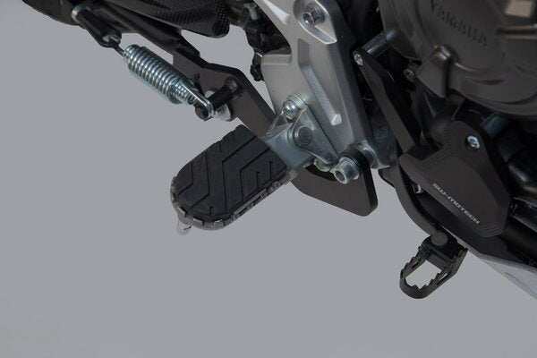 SW MOTECH ION footrest kit. Silver. Yamaha Ténéré 700 models (19-). | FRS.06.011.10201/S