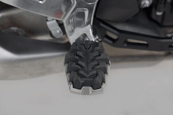 SW Motech EVO footrest kit | FRS.11.112.10500