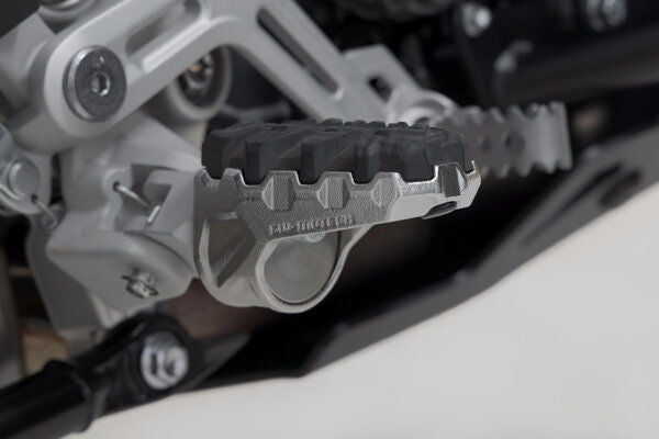 SW Motech EVO footrest kit | FRS.11.112.10600
