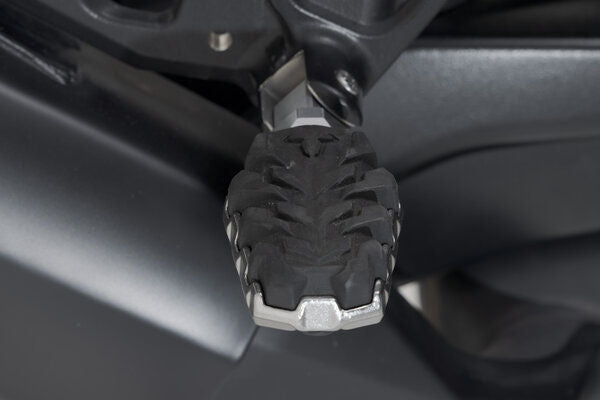 SW Motech EVO passenger footrest kit | FRS.18.112.10100