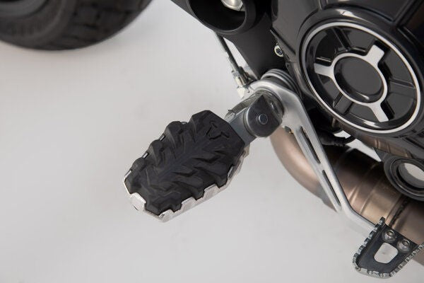 SW MOTECH EVO footrest kit | FRS.22.112.10002