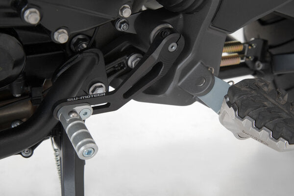 SW Motech Gear lever. Triumph Tiger 1200 / Explorer / XC (11-). | FSC.11.482.10001