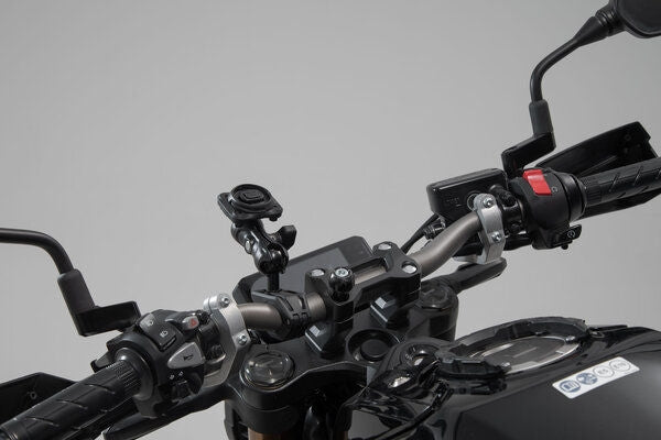 SW Motech Universal GPS mount kit with Smartphone Drybag | GPS.00.308.35500