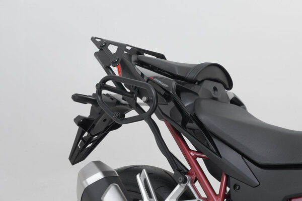 SW Motech SLC side carrier right. Honda CB750 Hornet (22-). | HTA.01.971.11000