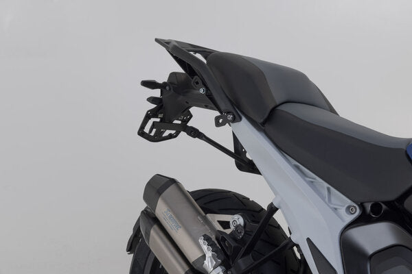 SW MOTECH PRO side carrier. Black. BMW R 1300 GS (23-). | KFT.07.975.30001/B