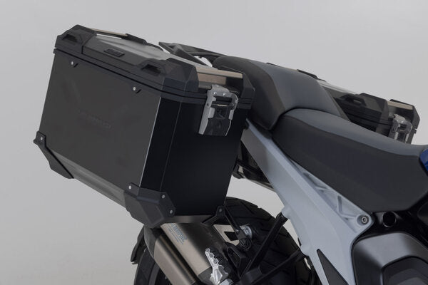 SW MOTECH PRO side carrier. Black. BMW R 1300 GS (23-). | KFT.07.975.30001/B