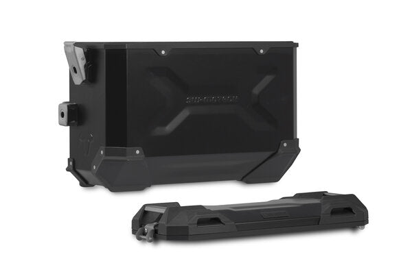 SW MOTECH TRAX ADV aluminium case system. Black. 45/45 l. BMW R 1300 GS (23-). | KFT.07.975.70101/B