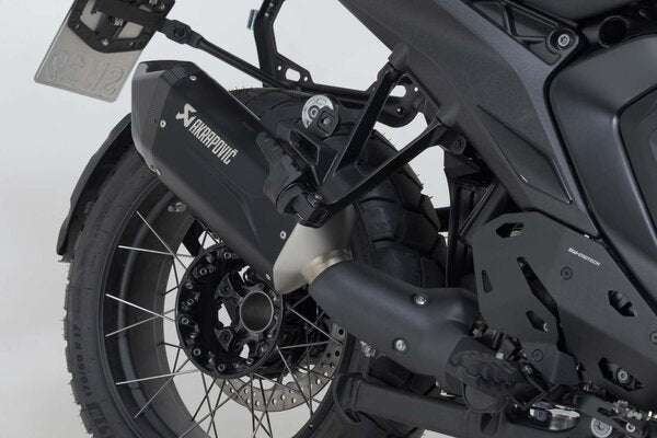 SW MOTECH TRAX ADV aluminium case system + Akrapovic. Silver. 45/45 l. BMW R 1300 GS (23-). | KFT.07.975.72001/S