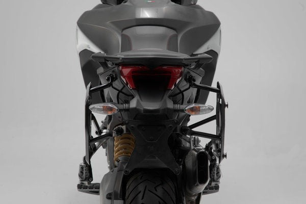 SW-Motech TRAX ADV aluminum case system. Silver. 37/37 l. Multistrada 1200/1260/950 (15). | KFT.22.114.70002/S