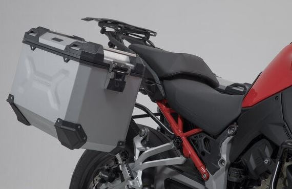 SW Motech TRAX ADV aluminum case system US model | KFT.22.822.70300/S