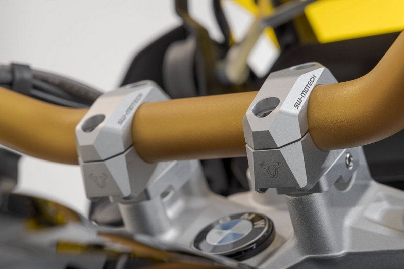 SW-Motech Bar back variable for Ø32 handlebars. H=32mm. Back 5/10/15/20/25/30 mm. Silver | LEH.00.039.32000/S