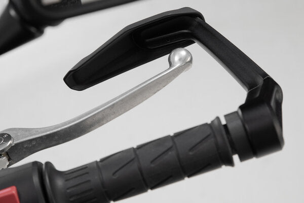 SW MOTECH Lever guards with wind protection. Black. Kawasaki models, Yamaha MT-09 (23-). | LVG.08.868.11001/B