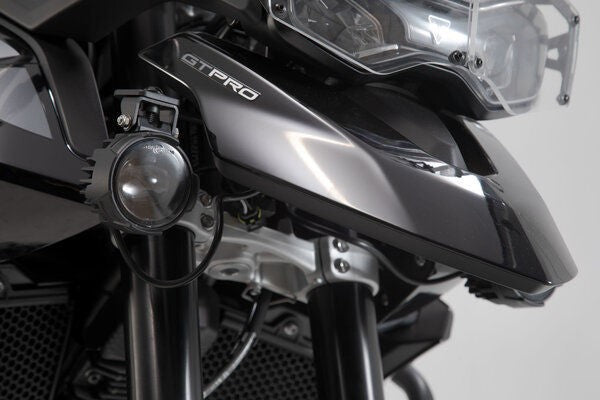 SW MOTECH EVO fog light kit | NSW.11.953.51000/B