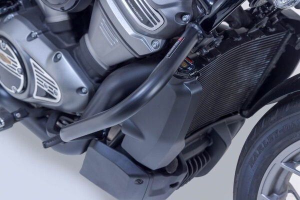 SW Motech Crash bar. Schwarz. Harley-Davidson Nightster / Special. | SBL.18.096.10000/B