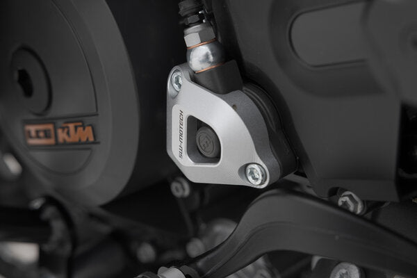 SW MOTECH Clutch slave cylinder protection. Silver. KTM models. | SCT.04.174.10301/S