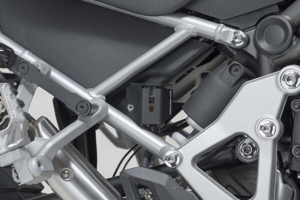 SW Motech Brake reservoir guard | SCT.11.905.10000/B