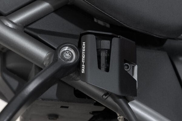 SW Motech Brake fluid reservoir guard | SCT.18.911.10000/B