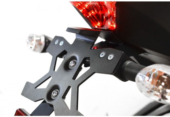 Top-Block Licence plate holder YAMAHA MT-07 (14-21) | SPEY31