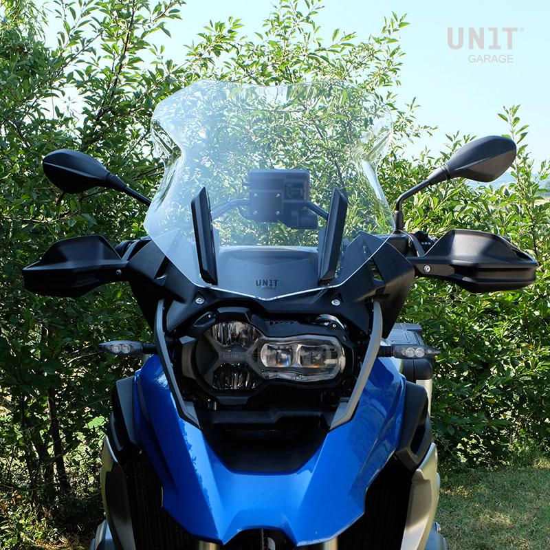Unit Garage Windshield L | 1912
