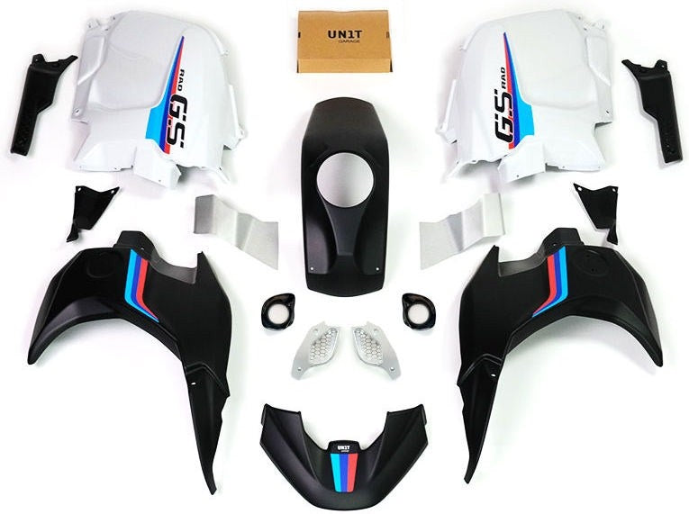 ug_1923-White-Black