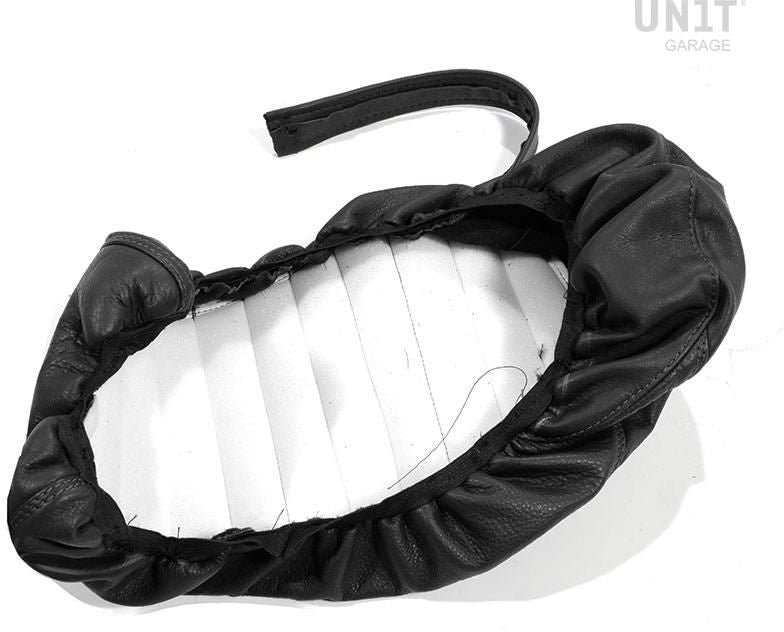 Unit Garage Seat cover in black leather (long seat) | COD. 2012Black