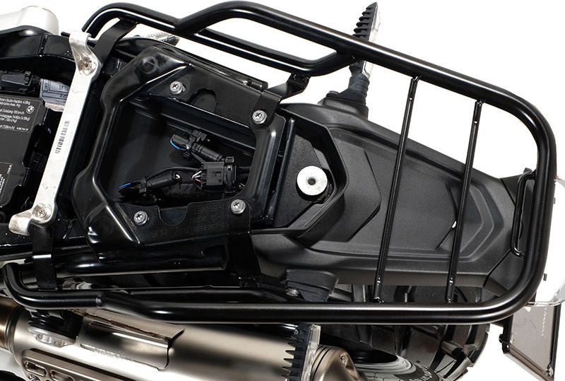 Unit Garage Rear luggage rack with passenger grip | COD. 2014