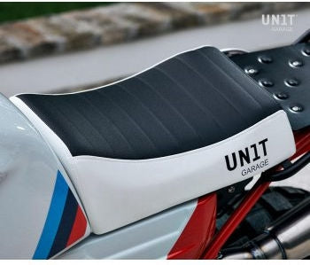 Unit Garage White/Black Monoposto seat kit nineT in Sky | 2403WB