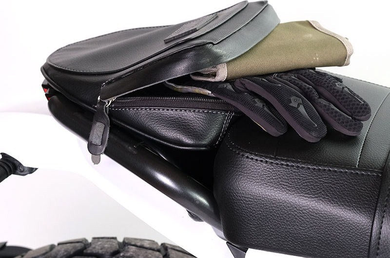 Unit Garage Bag / Saddle Passenger in sky | 2704