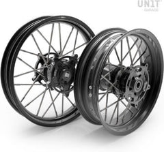 Unit Garage Pair of spoked wheels Pan America 24M9 | 3307-TL