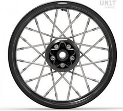 Unit Garage Pair of spoked wheels R18 Classic 24M9 | 3406