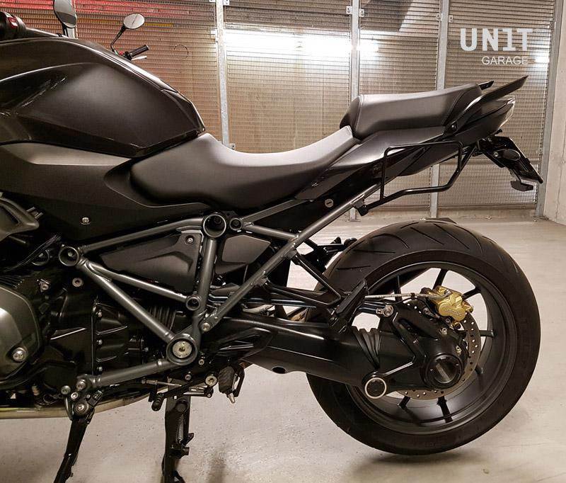 Unit Garage Side Pannier Canvas + Left Subframe R 1200 R LC | U001-2101SX