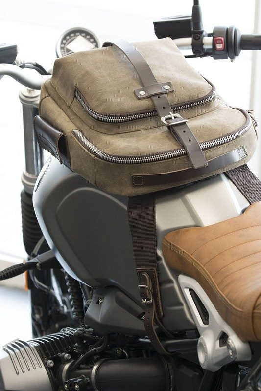 Unit Garage TANK PANNIER IN WAXED SUEDE | U033