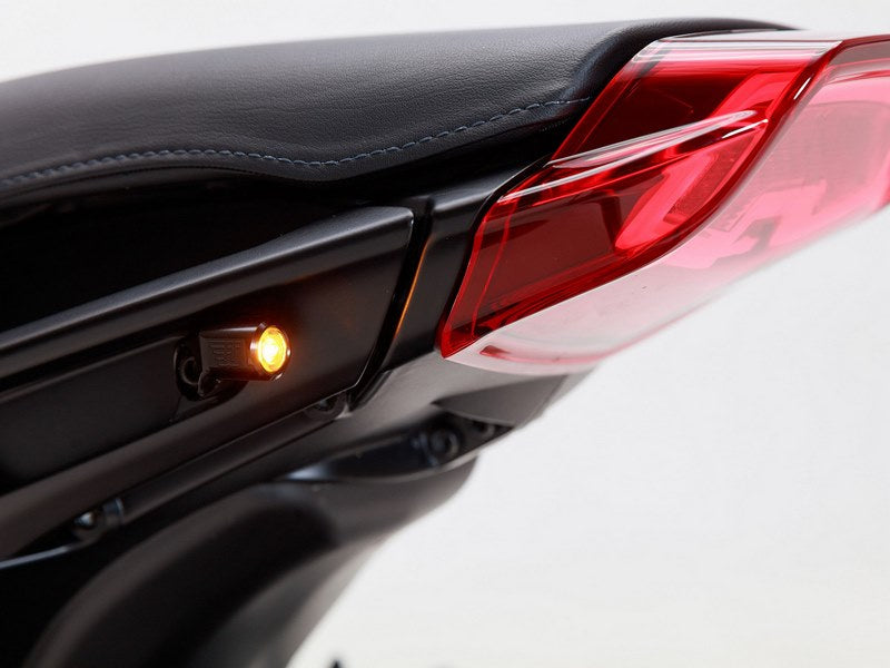 Wunderkind Integrated LED rear turn signal, E-approved, Black | 106853-F15