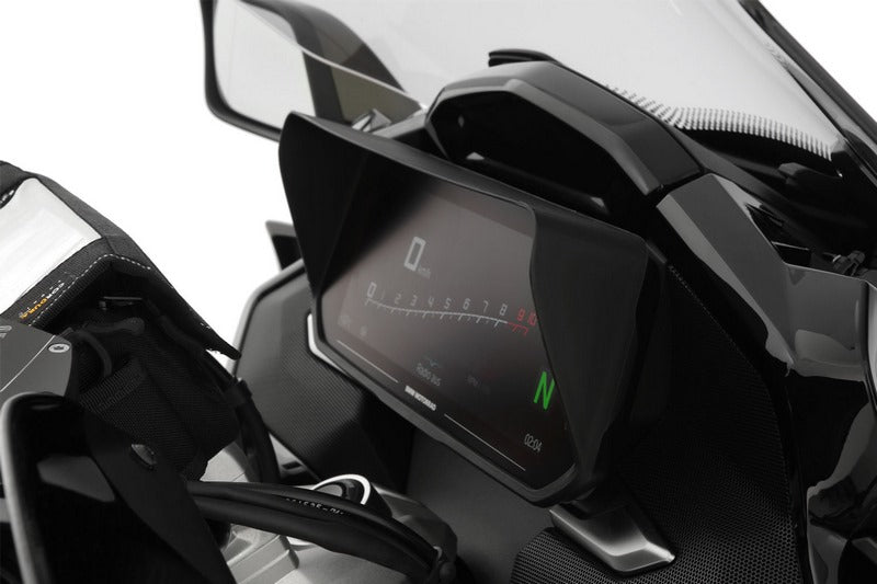 WUNDERLICH glare shield for TFT 10.25” cockpit - Connectivity Display - black | 21085-002