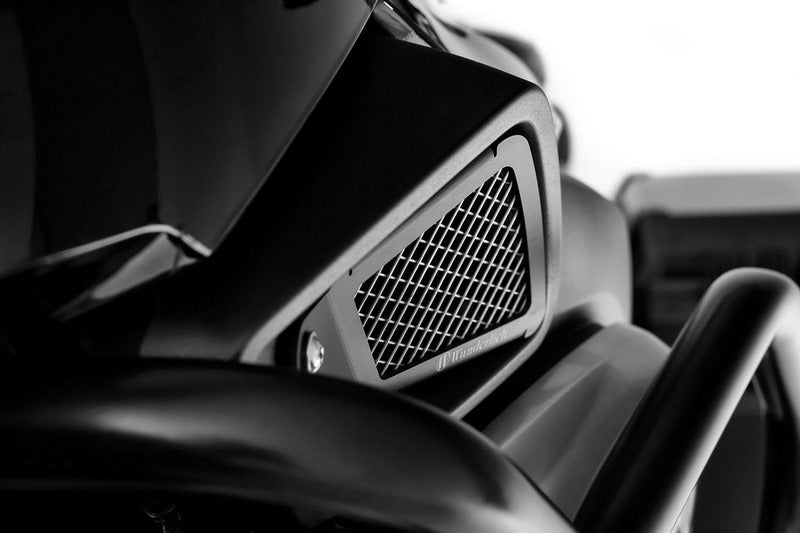 Wunderlich Air Intake Grill - Set - Black | 42750-000